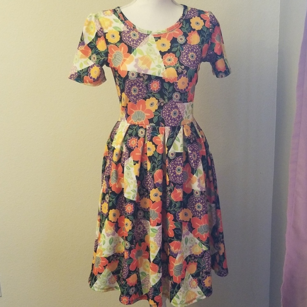 LuLaRoe Dress Size Small